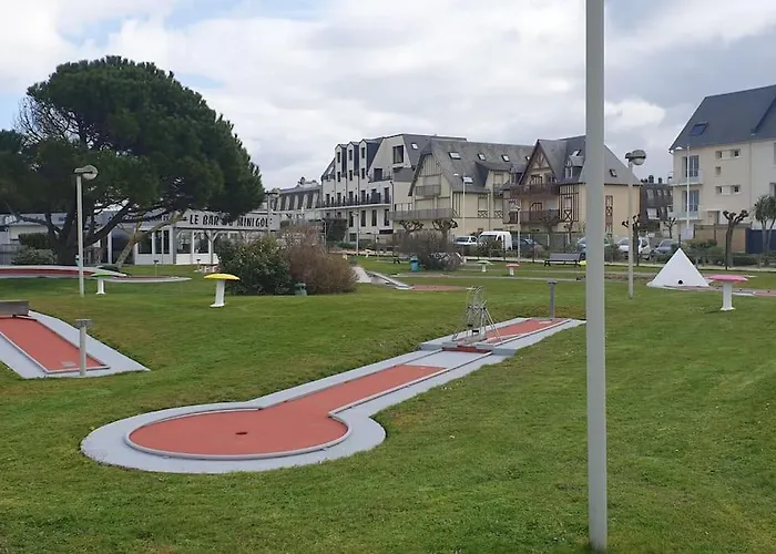 Au Calme Acces & Apartment